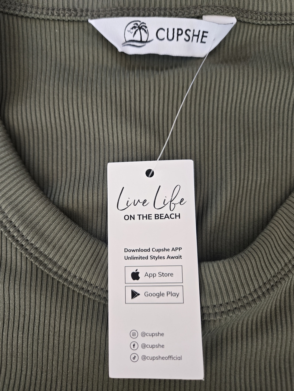 Cupshe Olive Ribbed Scoop-Neck Tank - Picture 2 of 2